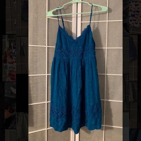 💙NAVY BLUE FLORAL DRESS 💙 - Picture 1 of 3